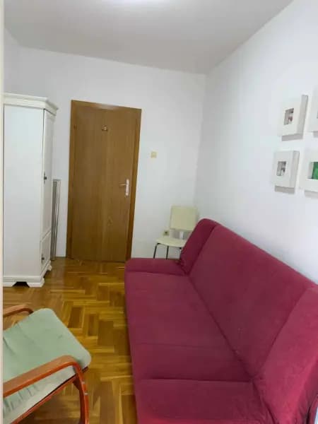 Vermietung, Zweizimmerwohnung, 76m², Stari Aerodrom, Podgorica