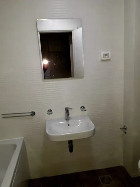 Оренда, однокімнатна квартира, 40м², Побреж'є, Подгориця