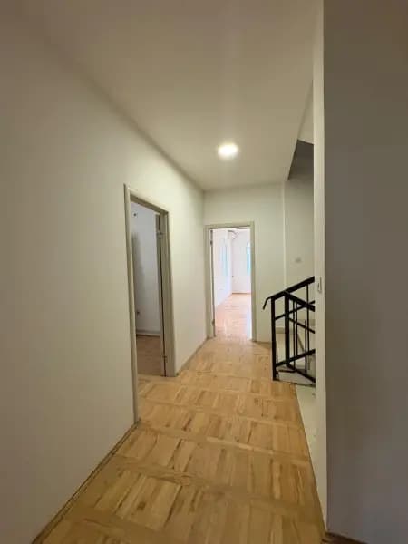 Аренда, офисное помещение, 150м², Подгорица