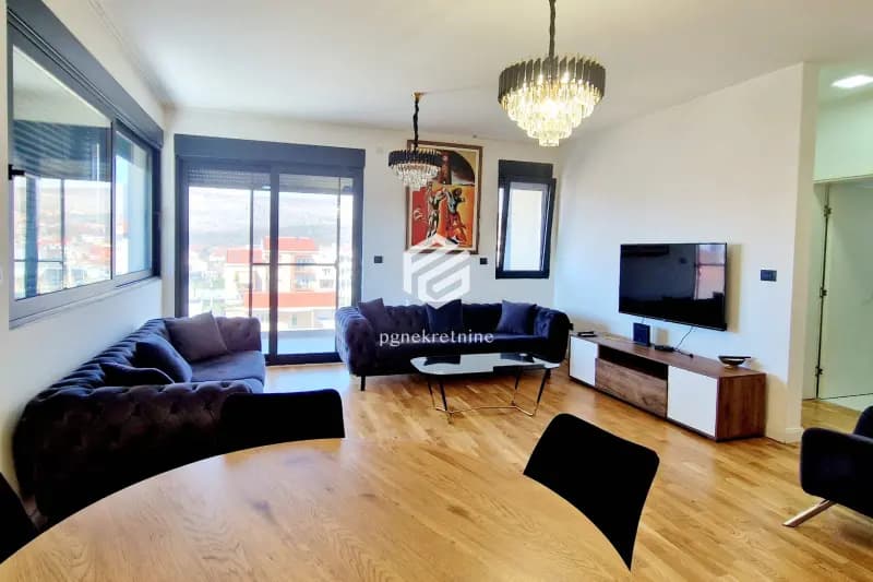 Three-bedroom apartment 130m2 + parking, Dalmatinska – Podgorica