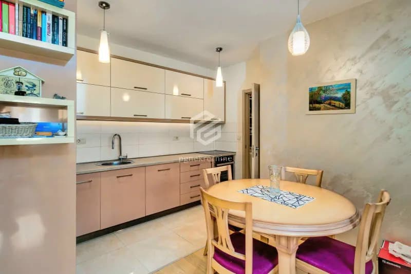 72m2 iki odalı daire, City kvart – Podgorica