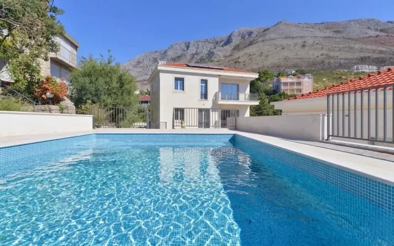 Sale, House, 270m², Rijeka Reževici, Budva