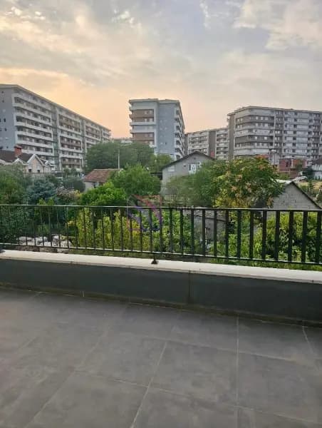 Оренда, однокімнатна квартира, 56м², Big Fashion, Подгориця