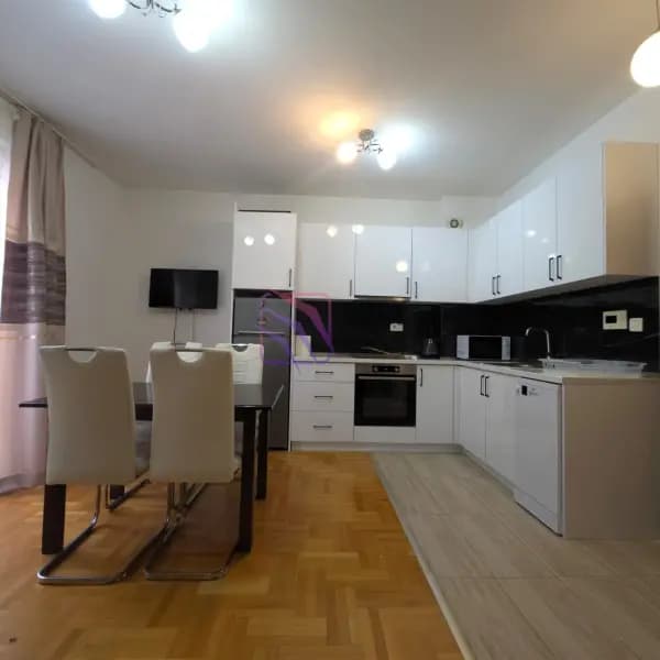 Продаж, однокімнатна квартира, 42м², Вавилонія, Будва