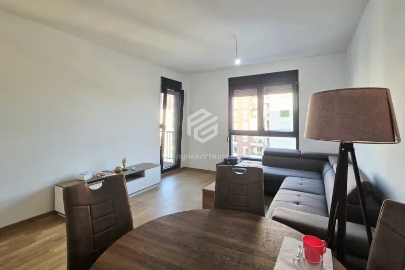 Jednosoban stan 52m2, Stari aerodrom – Podgorica