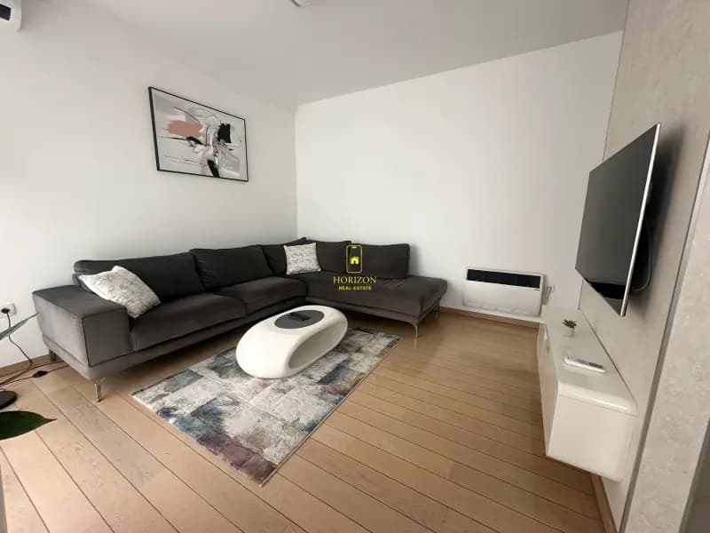 Üç odalı daire 72m2, City Kvart, Zetagradnja