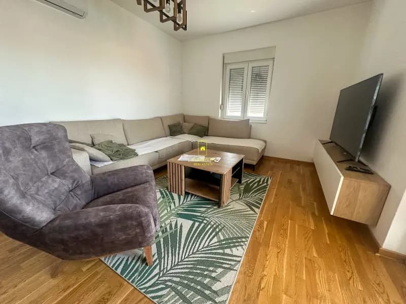 Dvosoban stan 65m2, City Kvart