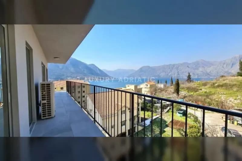 Trosoban stan u Dobroti - 109 m2 - novogradnja