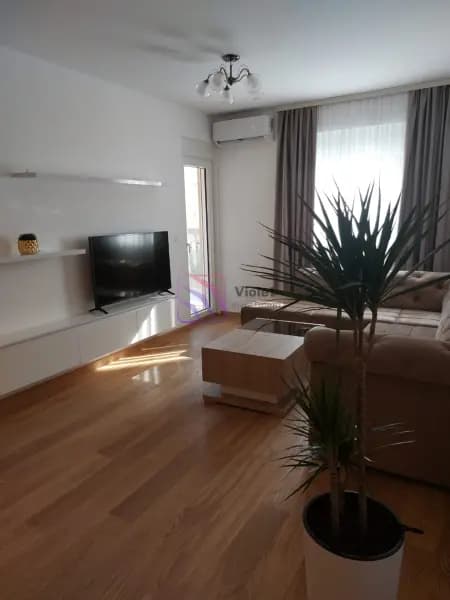 Vermietung, Einzimmerwohnung, 48m², New City, Podgorica