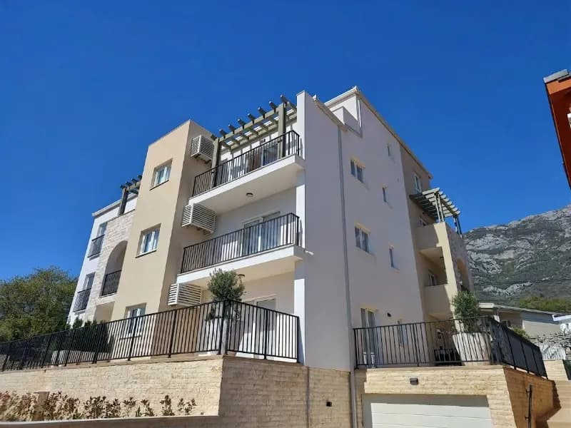 Продаж, двокімнатна квартира, 64м², Сутоморе, Бар