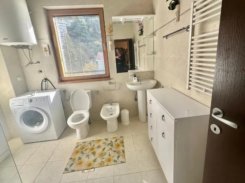 Продаж, трикімнатна квартира, 96м², Святий Стефан, Будва