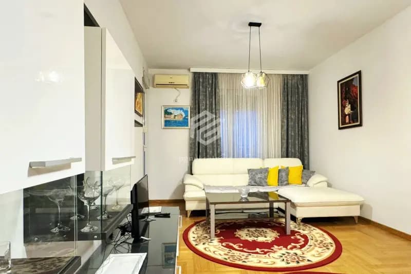 50m2 tek odalı daire + otopark, Krivi most – Podgorica