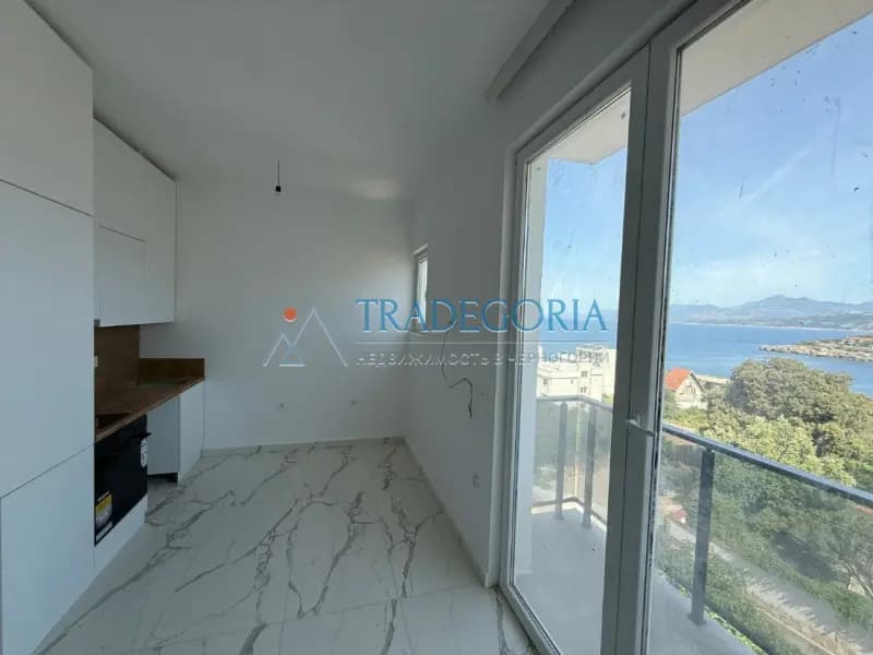 Utehi'de, deniz manzaralı stüdyo, plaja sadece 200 metre mesafede.