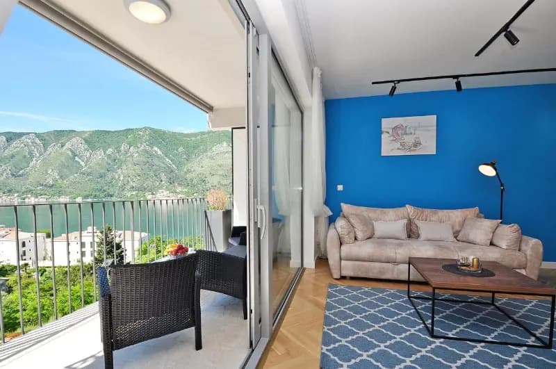 Dobrota'da modern daire