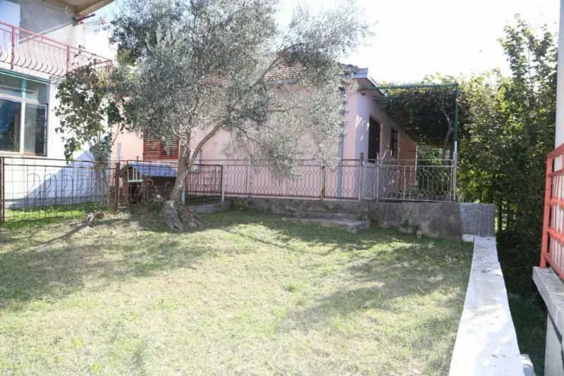 Prodaja, kuća, 138m², Bjelisi, Bar