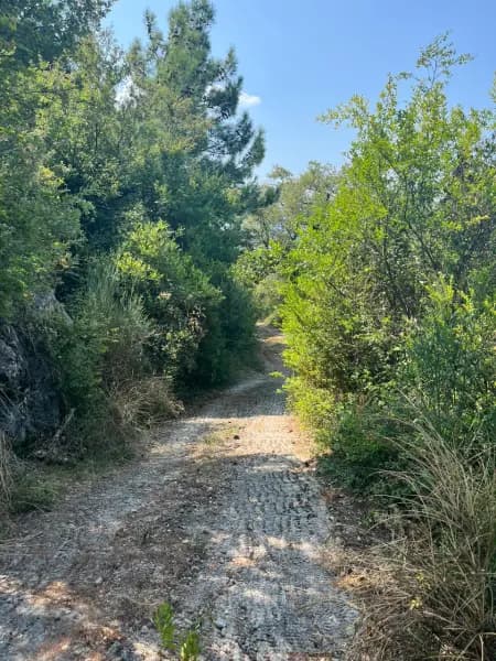 Urbanized plot 10 minutes' drive from Tivat