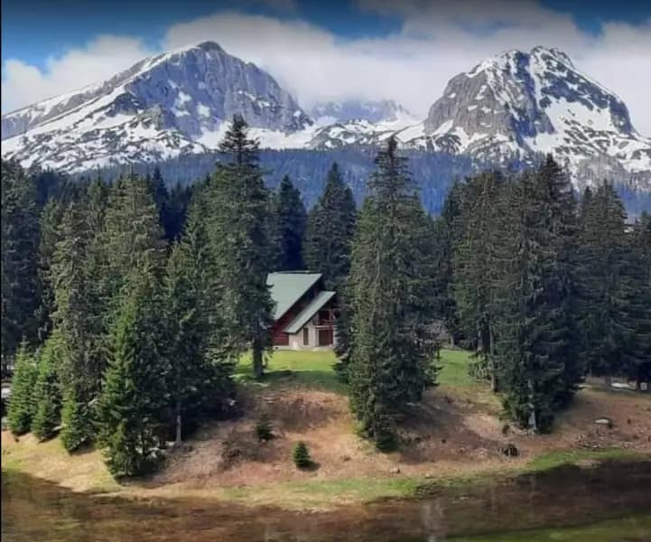 Prodaja, zemljište, 851m², Žabljak