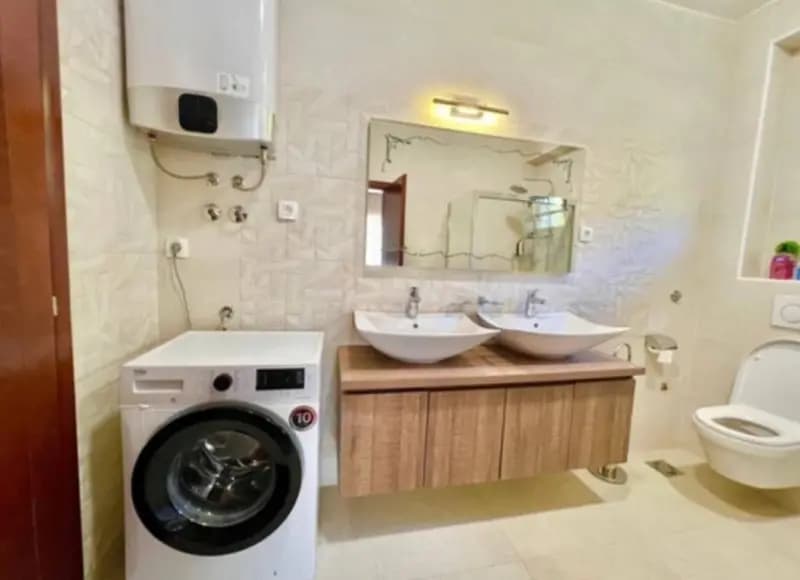 For rent, villa, 400m², Markovići, Budva