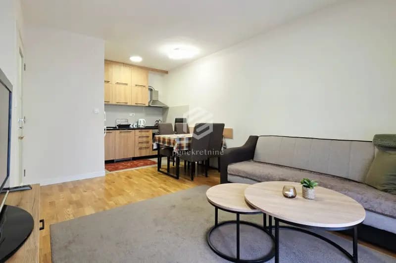 One-bedroom apartment 42m2 + parking, Pobrežje – Podgorica