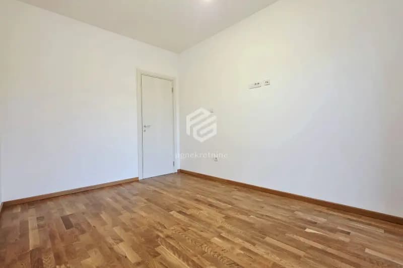 One-bedroom unfurnished apartment 43m2, Stari aerodrom – Podgorica