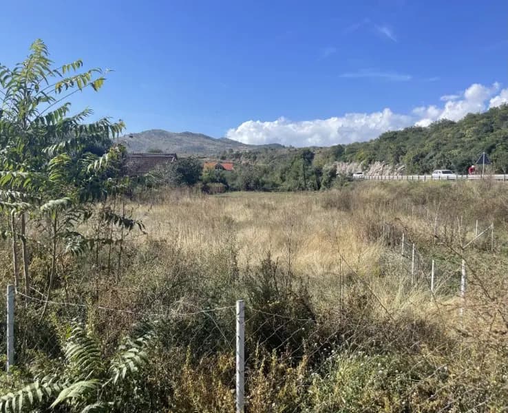 Prodaja, zemljište, 1100m², Farmaci, Podgorica