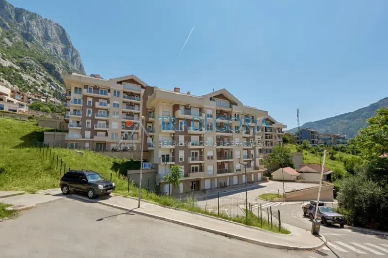 Penthouse, 2s, Dobrota