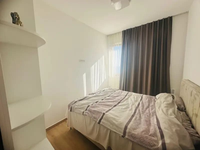 Продаж, двокімнатна квартира, 73м², Будва