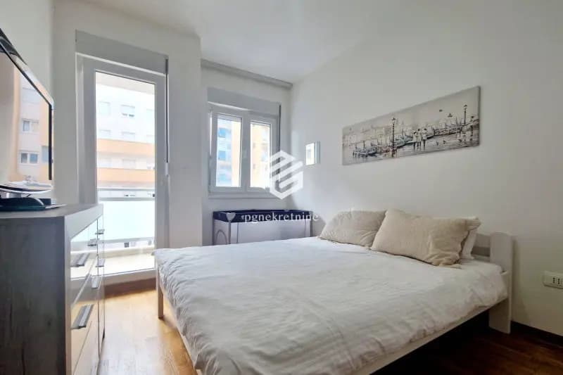 Jednosoban stan 43m2, City kej – Podgorica