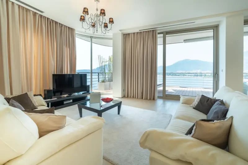 Продаж, двокімнатна квартира, 146м², Будва