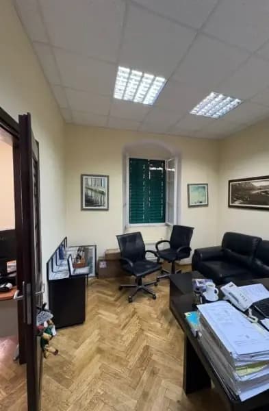 Kiralık, iş yeri, 55m², Stari Grad Kotor, Kotor