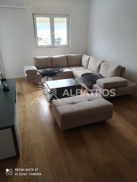 One-bedroom Apartment of 53m2 in the Center of Bar