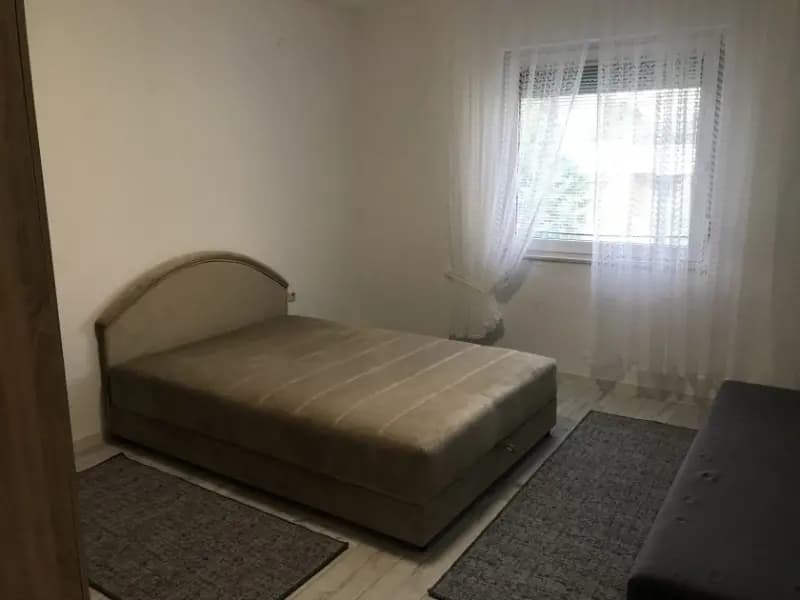 Rental of a three-bedroom apartment, 130m2, Rena, Bar