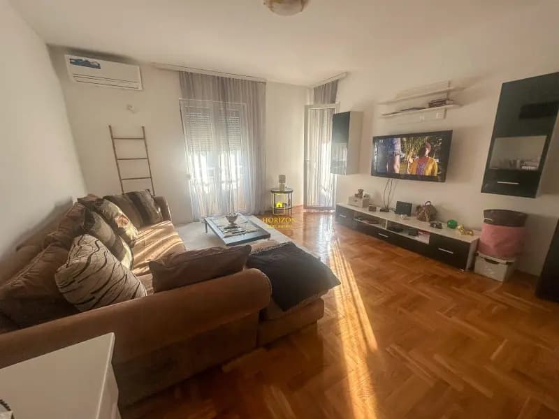 Jednosoban stan 60m2, Zagorič