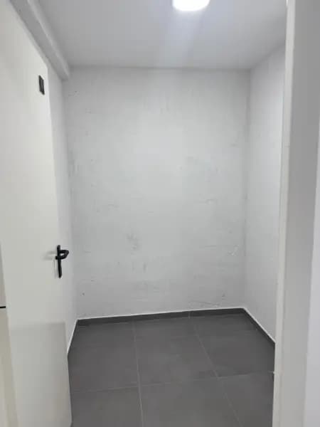 Vermietung, Zweizimmerwohnung, 66m², Stari Aerodrom, Podgorica