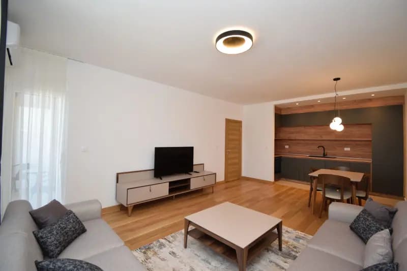 Оренда, двокімнатна квартира, 71м², New City, Подгориця