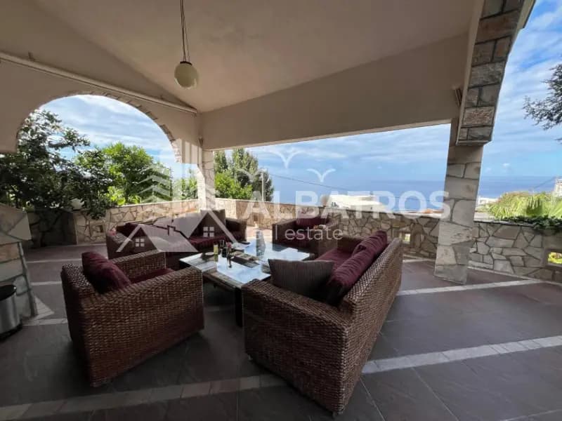 Mini hotel/house for sale 268 m² in Dobre Vode, Bar