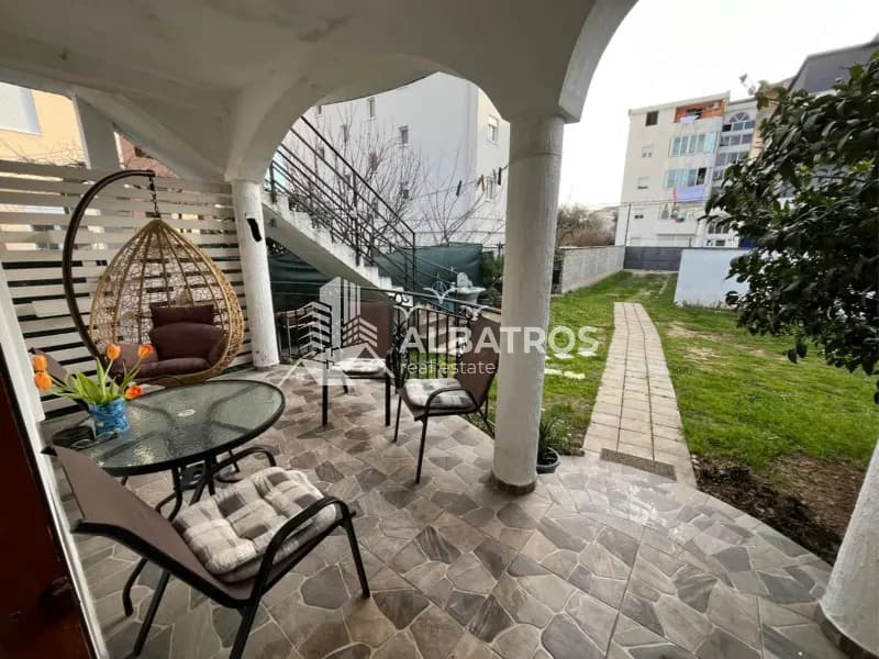 A two-room apartment of 65m² is for rent in Ilino, Bar