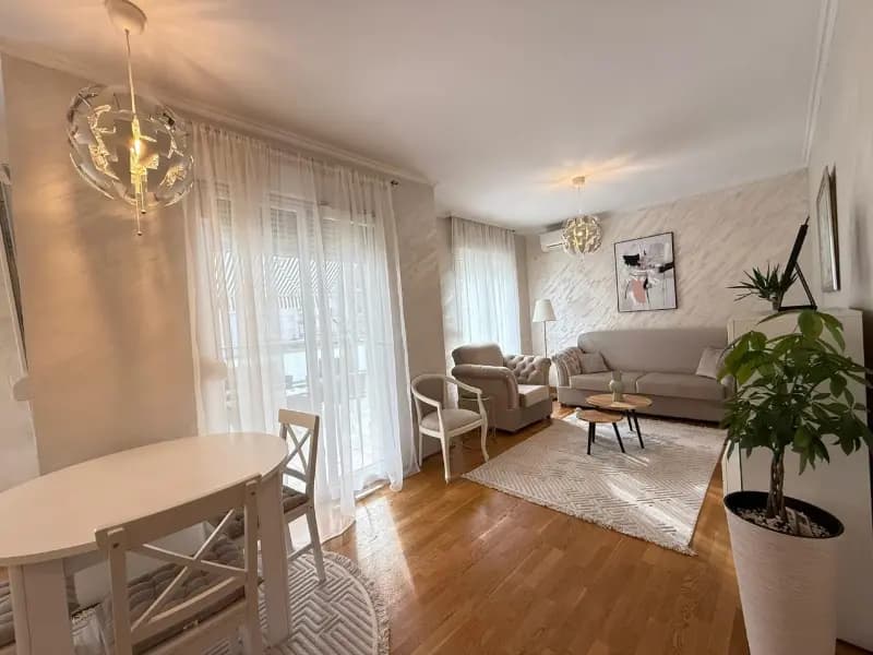 Оренда, однокімнатна квартира, 50м², City Kvart, Подгориця