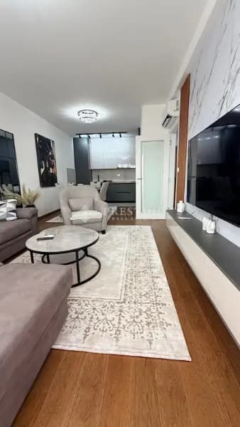 Kiralık, iki odalı Daire, 75m², Tološka šuma, Podgorica
