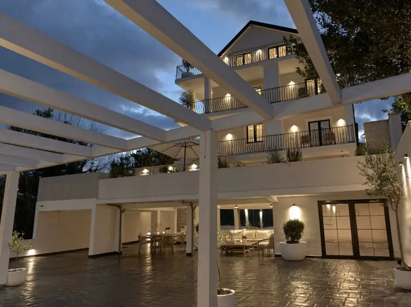 Novi mini-hotel u Đurasevicima – luksuzna nekretnina