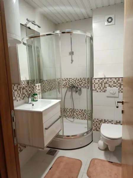 Оренда, двокімнатна квартира, 68м², Сіті Кварт, Подгориця