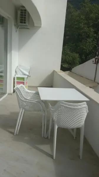 Izdavanje, garsonjera, 36m², Sutomore, Bar