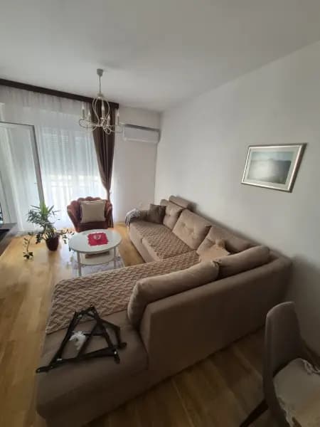 Vermietung, Zweizimmerwohnung, 70m², Ljubović, Podgorica