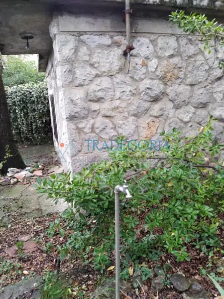3 yapılı arsa