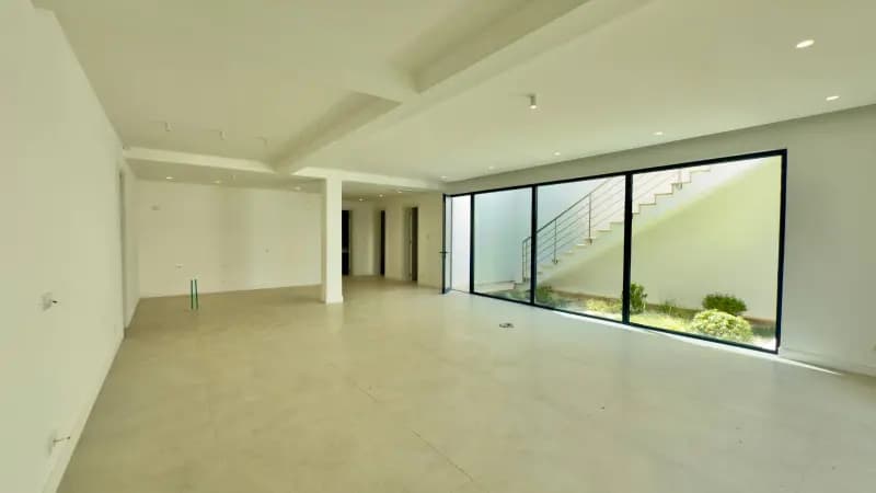 Verkauf, Villa, 328m², Tivat