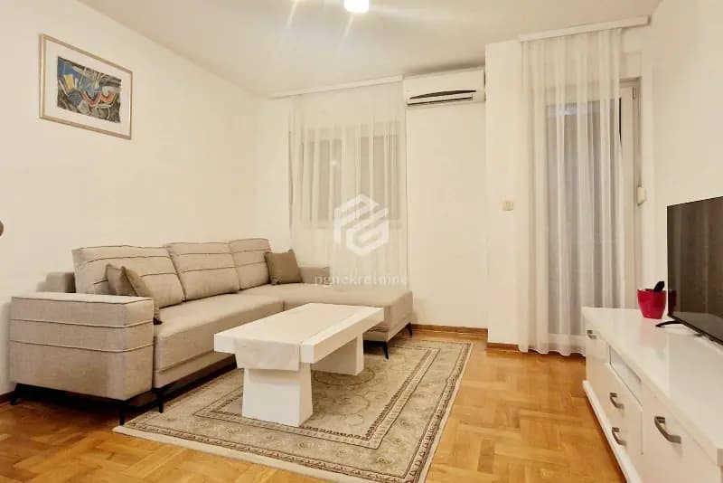 Jednosoban stan 43m2, Stari aerodrom – Podgorica