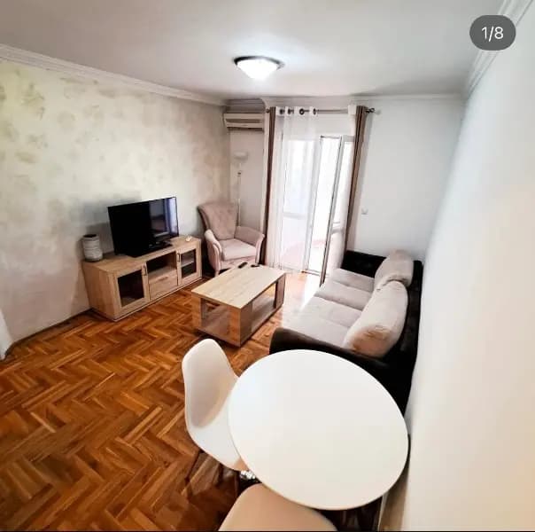 Оренда, однокімнатна квартира, 35м², Подгориця