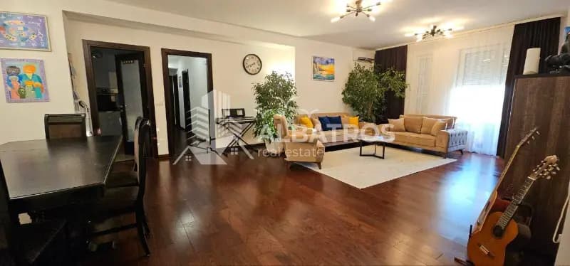 Three-room apartment of 151m2 for sale in Bar