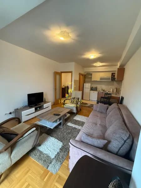 One-bedroom apartment 47m2, Preko Morače
