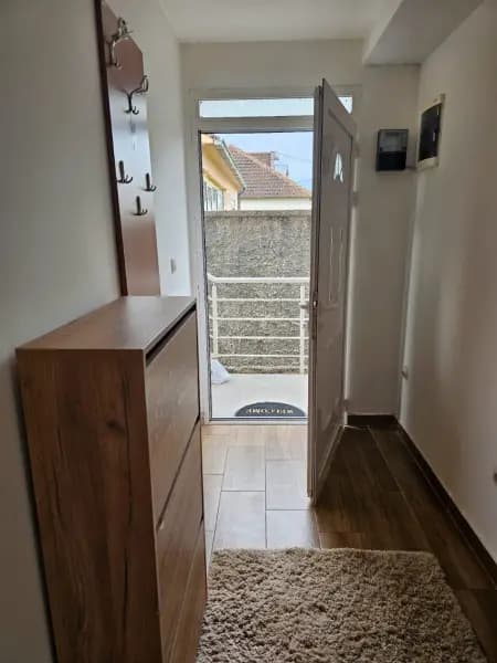 Vermietung, Zweizimmerwohnung, 50m², Stari Aerodrom, Podgorica